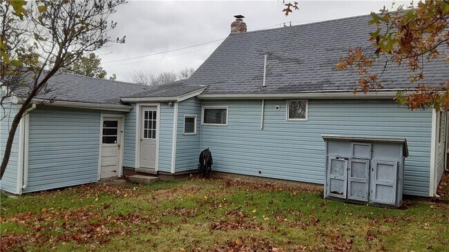 Building Photo - 2914 Shannon Rd