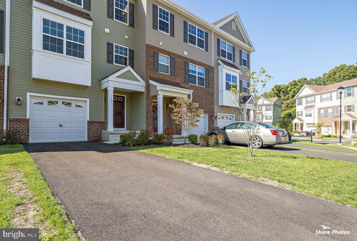 144 Buddy Powell Ln, Deptford, NJ 08090 Townhome Rentals in Deptford