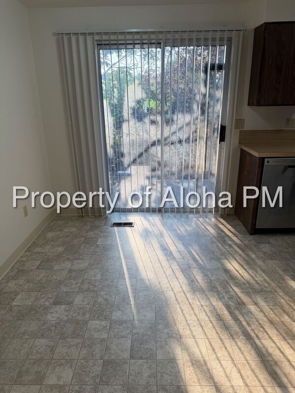 Foto del edificio - 2012 Hailey Ln