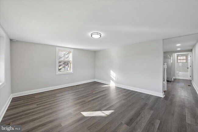 Foto del edificio - 635 Stanton Christiana Rd