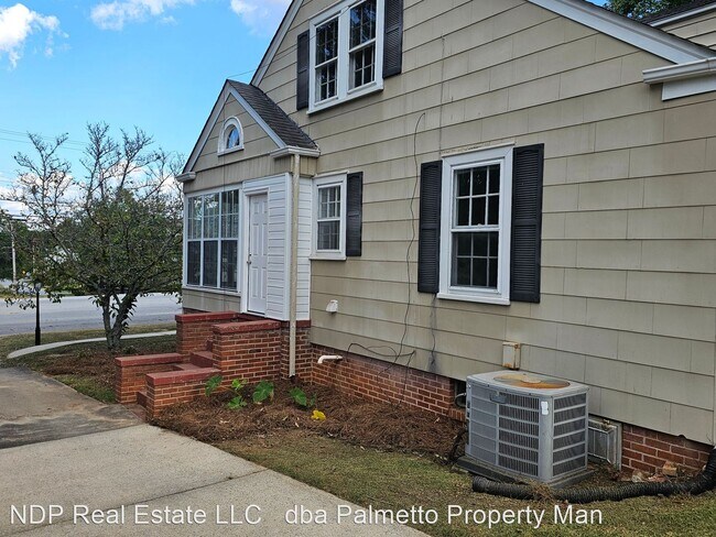 Building Photo - 4 br, 2 bath House - 709 N. Main St.