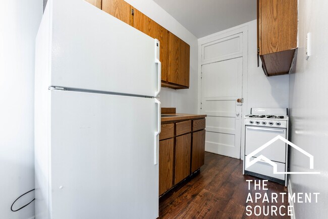 Foto del edificio - 3026 N Halsted St