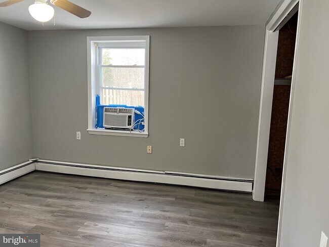 Building Photo - 169 NJ-73