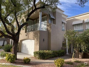 Building Photo - 9420 San Laguna