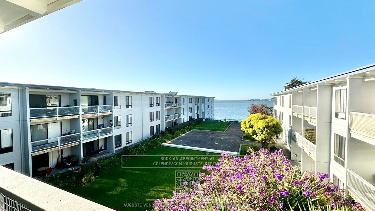 Foto principal - Fantastic Top-Floor Water View Studio!