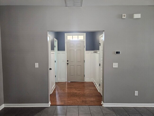Foto del edificio - 3 Bedroom 2.5 bath unfurnished home in The Landing at Mill Creek - Sneads Ferry