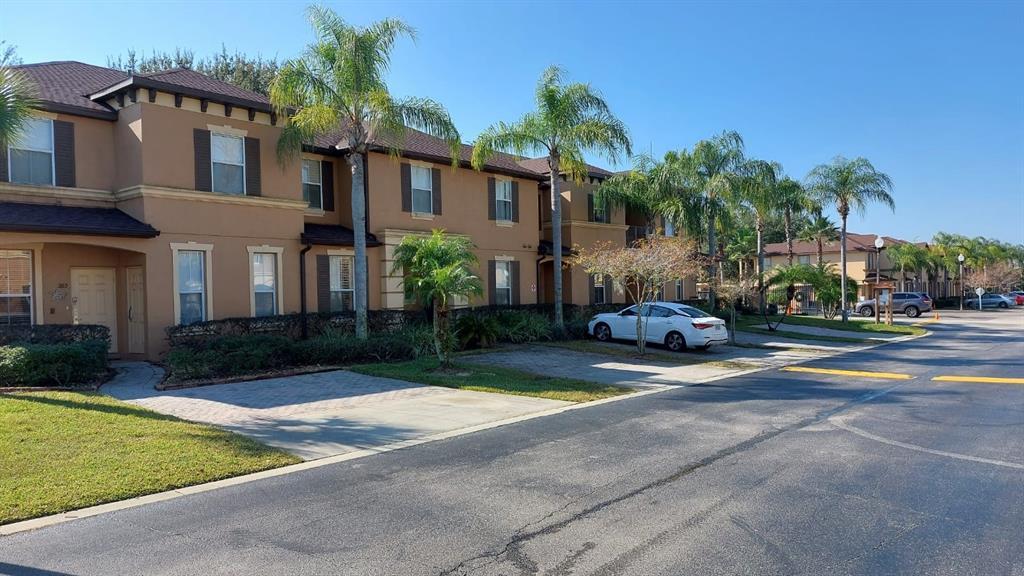 Primary Photo - 223 La Mirage St