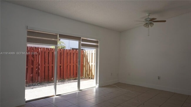 Foto del edificio - 13479 SW 62nd St