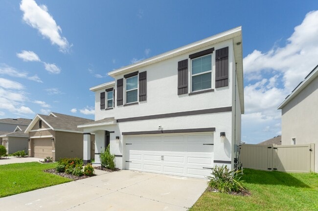 Photo - "Spacious 5-Bed Oasis located in SouthShore Bay! Apartment