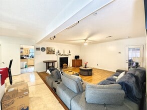 Building Photo - 7931 Scanlock St