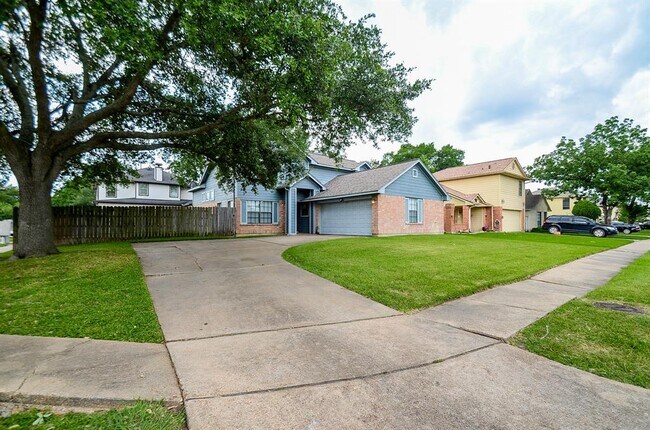 Foto del edificio - 12418 Glenmeadow Dr