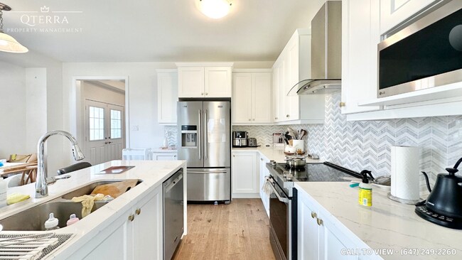 Building Photo - 51 Branigan Cres