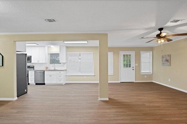Foto del edificio - 14317 County Rd 511