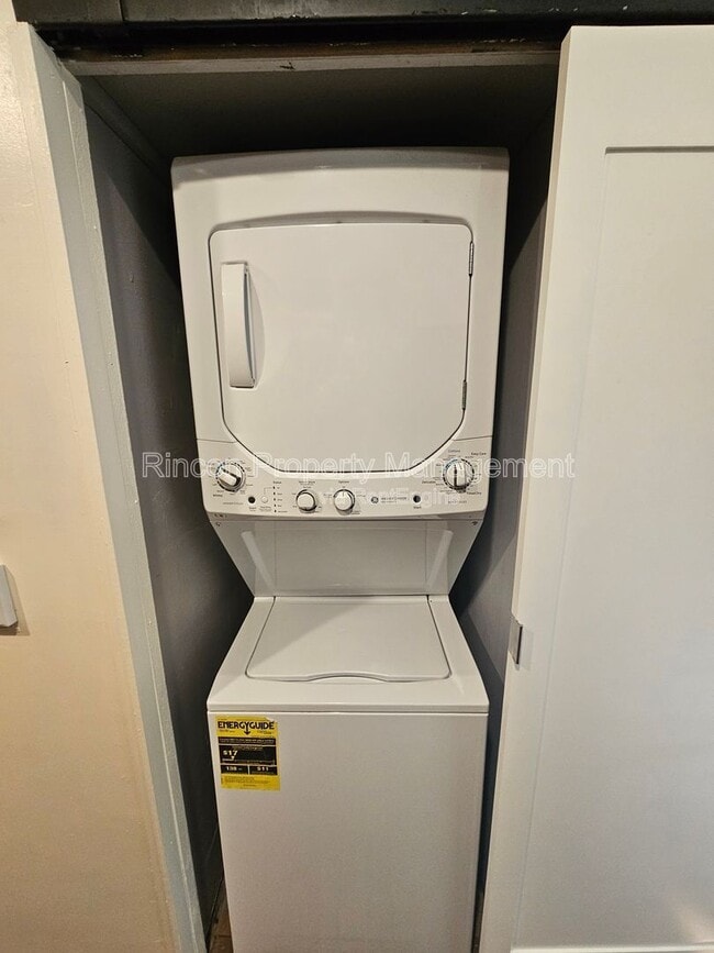 Foto del edificio - 2810 Sherwin Ave