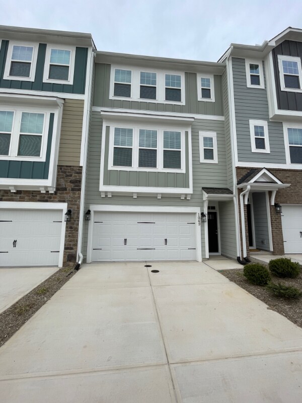 1049 Manorhaven Dr, Durham, NC 27703 Townhome Rentals in Durham NC