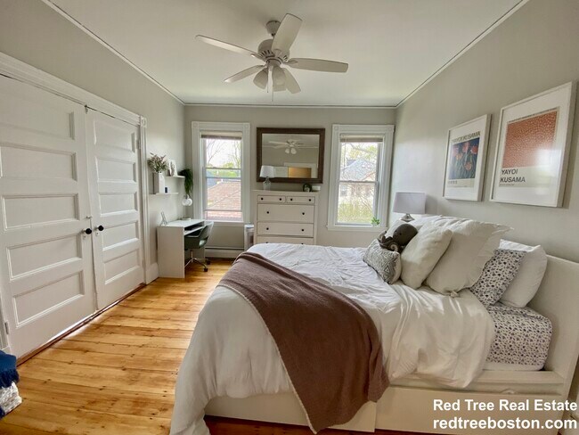 Foto del edificio - 31 Hurd Rd