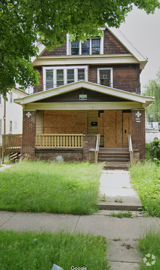 Building Photo - 2751 N 40th St