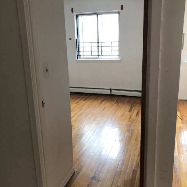 Foto del edificio - 8540 54th Ave