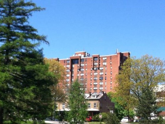 Foto del edificio - 400 Hudson Ave