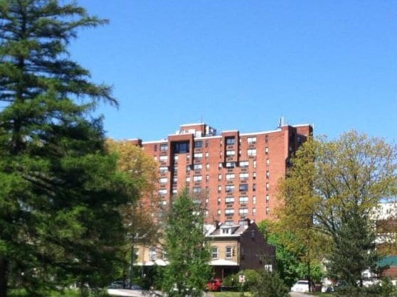 Building Photo - 400 Hudson Ave