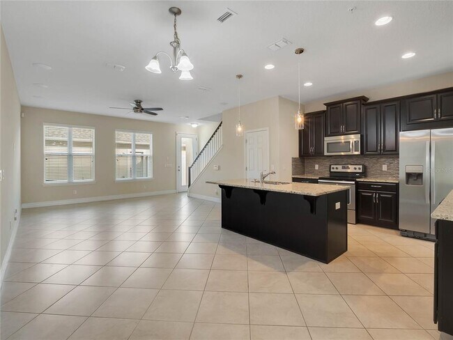 Foto del edificio - 8965 Fullerwood Ave