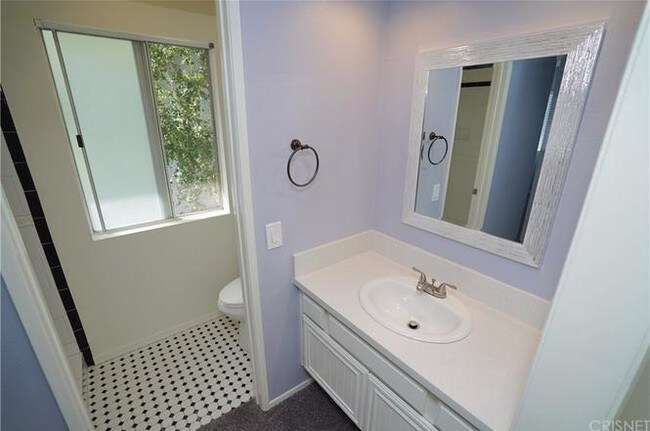 Foto del edificio - 26957 Rainbow Glen Dr