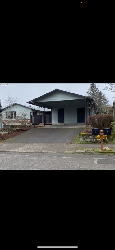 Building Photo - 15 NE 157th Ave