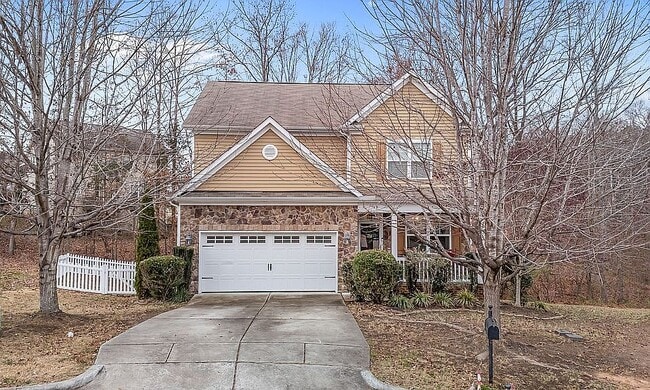 Building Photo - 59 Greenfield Ln