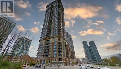 Building Photo - 385-385 Prince of Wales Dr