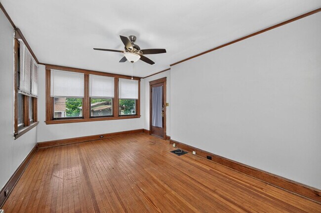 Foto del edificio - 635 Clemmer Ave