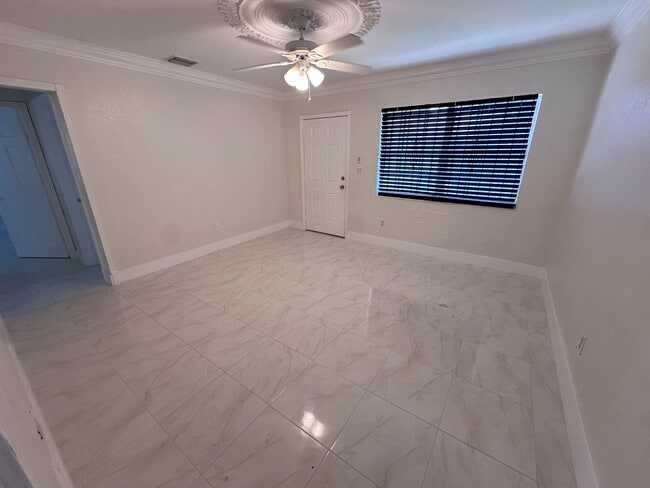 Building Photo - 1222 NW 53rd St