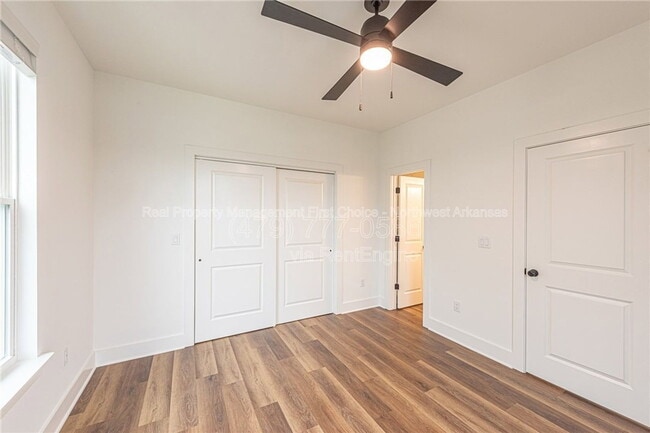 Building Photo - 1042 S Laramie Hts