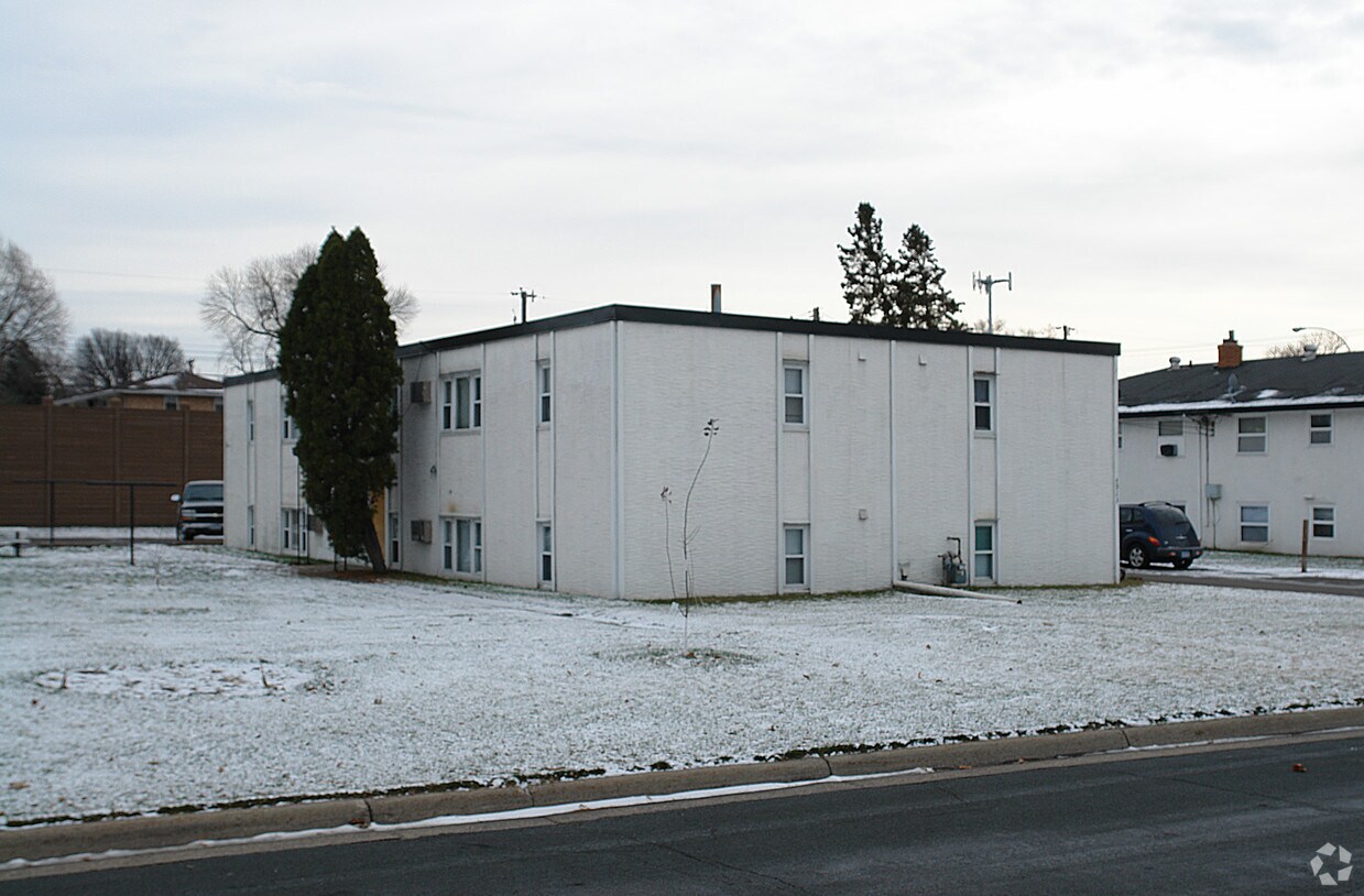 Foto del edificio - 4913 3rd St NE
