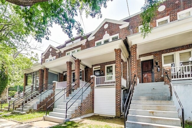 Building Photo - 3 br, 2 bath House - 1929 P St SE