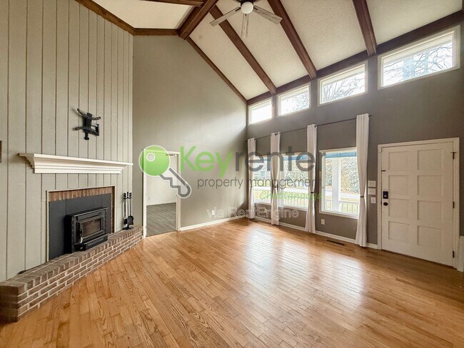 Building Photo - 2309 Mourning Dove Ln