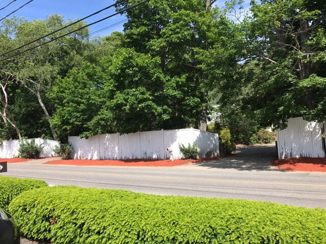 Building Photo - 1515 Tremont St