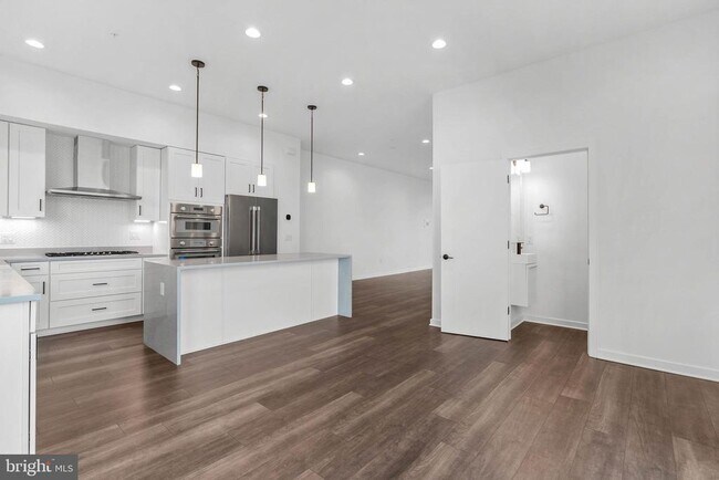 Foto del edificio - 3212 Evergreen Walk
