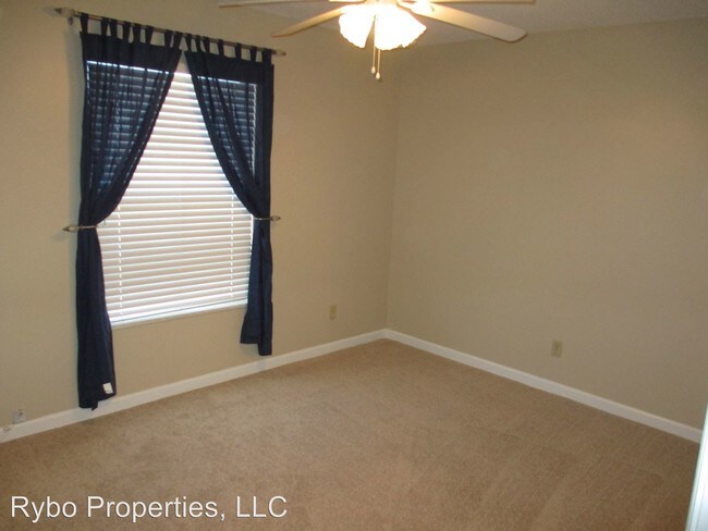Building Photo - 3114 Edwards Pl