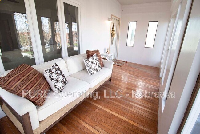 Foto del edificio - 1306 S 31st St