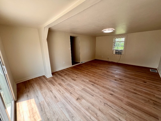 Building Photo - 3495 Caboose Ln
