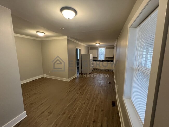 Building Photo - 300 Gunnison Ave SW