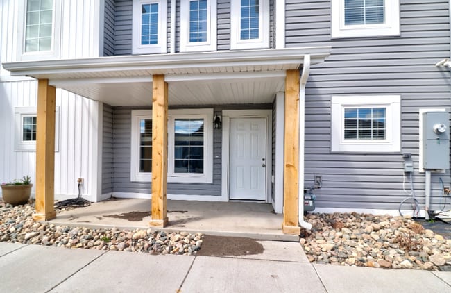 Building Photo - 3338 6th Way E