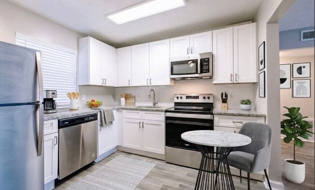 Building Photo - Modern Living at Westside Court