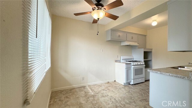 Foto del edificio - 1102 Larimore Ave