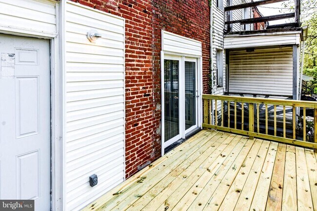 Building Photo - 4012 Boarman Ave