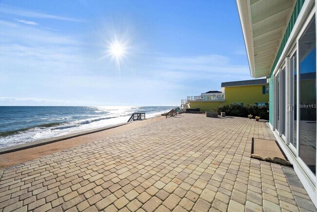 Foto del edificio - 3161 N Ocean Shore Blvd