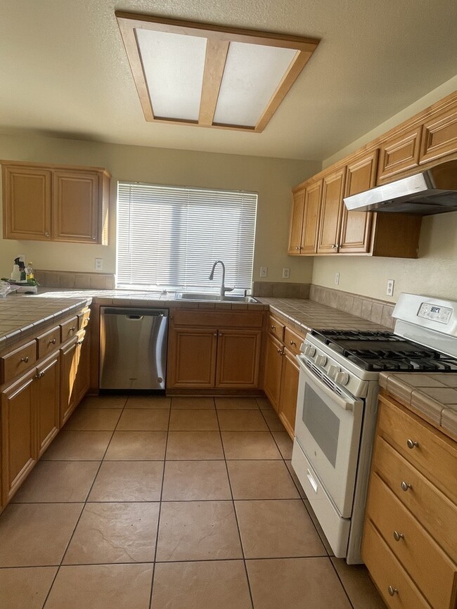 Building Photo - 4222 Bastille Ct