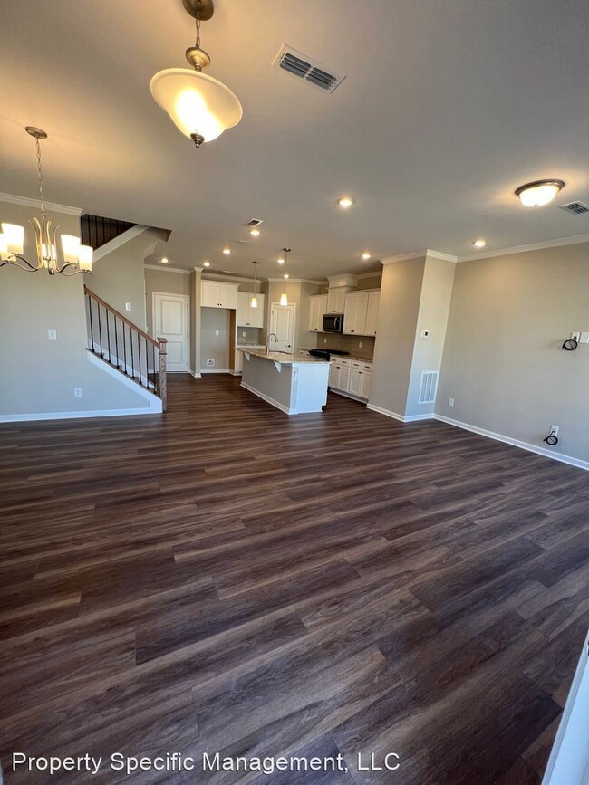 Building Photo - 3 br, 2.5 bath House - 1210 S. Franklin St