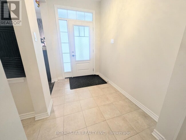 Photo du bâtiment - 284 Ponderosa St