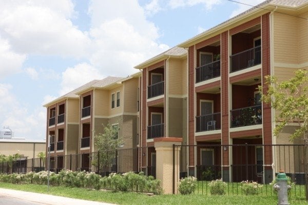 Foto del edificio - 2200 Beaumont Ave